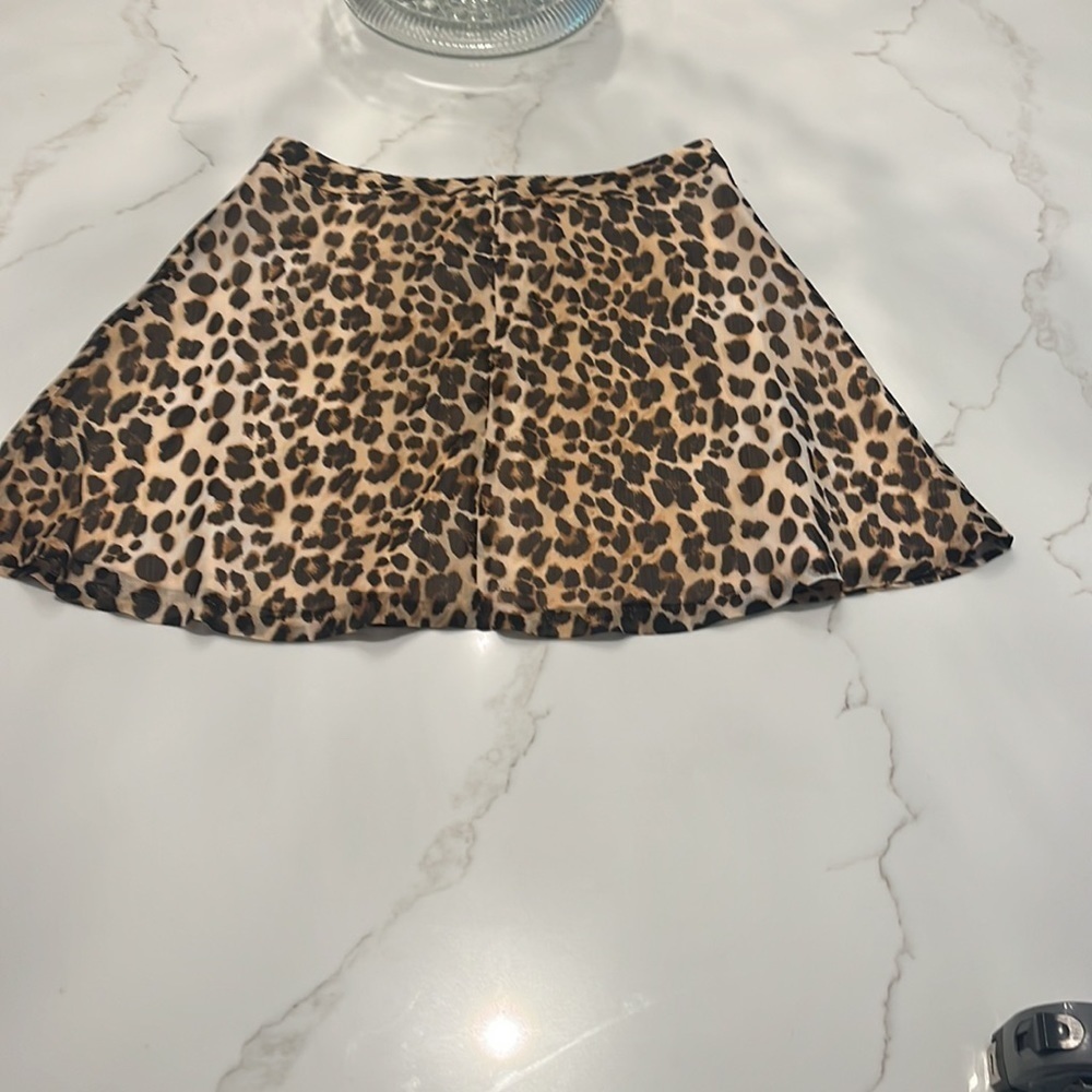 LIMITED Leopard Print Mini Skirt size 12 - Picture 7 of 8